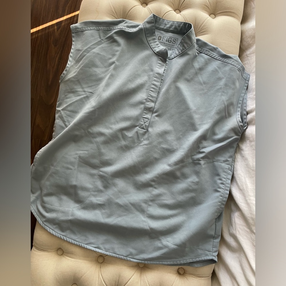 women's Dusty Blue Rafaela - Mandarin Collar Scrub Top - S / Dusty Blue